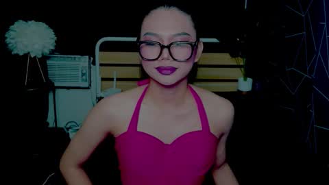 Snapshot of atashakendall chatting on November 27, 9:55 am atashakendall online show from November 27, 9:55 am