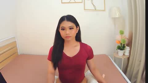 atashakendall online show from February 21, 2:07 pm