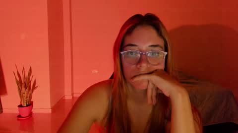 atenas online show from February 16, 9:49 am