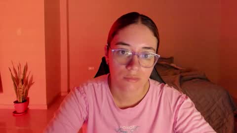 atenas online show from February 19, 9:27 am