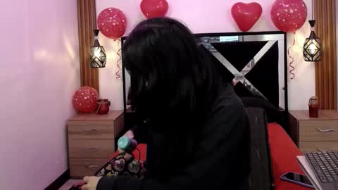 COLOMBIA online show from February 18, 12:01 pm