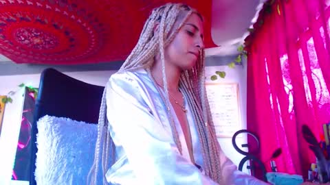 Atenea online show from October 28, 1:14 pm