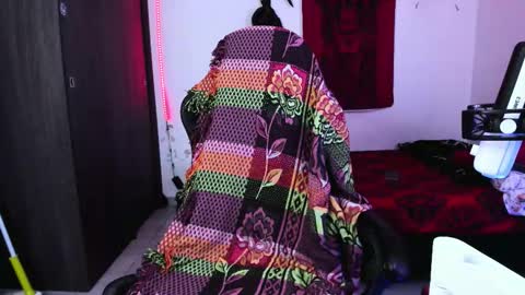 athenauwu online show from February 6, 5:01 am