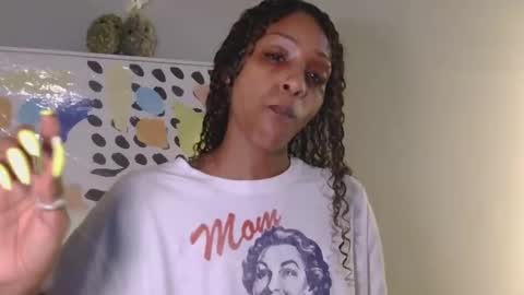 AtirahCali online show from May 9, 2:22 pm
