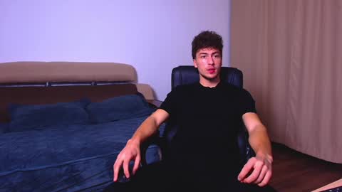 Snapshot of atlascharm chatting on January 9, 4:06 pm AtlasCharm online show from January 9, 4:06 pm