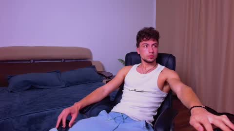 Snapshot of atlascharm chatting on March 8, 5:49 am AtlasCharm online show from March 8, 5:49 am