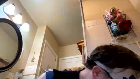 atozzzz online show from May 24, 1:38 pm