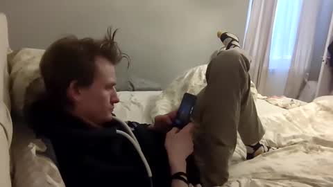 Snapshot of atvulpes chatting on February 7, 1:43 pm Max Powers online show from February 7, 1:43 pm