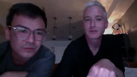 Snapshot of atwandagp chatting on April 6, 5:52 am Thomas and Garret online show from April 6, 5:52 am