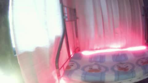 aubrey_xx online show from May 24, 7:46 am