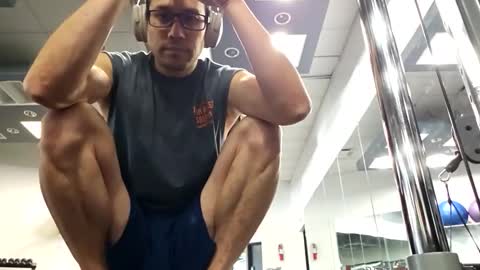 Snapshot of audietronr18 chatting on February 5, 3:27 pm audietronr18 online show from February 5, 3:27 pm