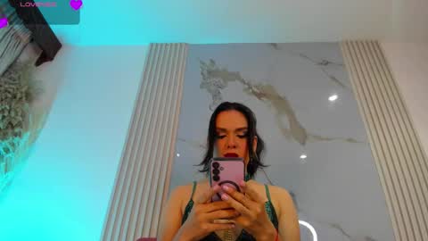 Audrey Hayworth online show from March 19, 9:02 am