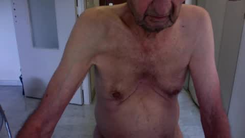 auguste688483 online show from June 24, 7:29 am