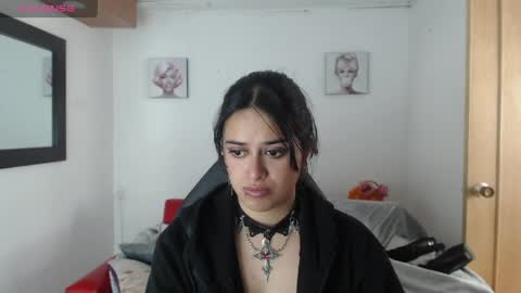 aura_cute_ online show from April 19, 3:22 pm