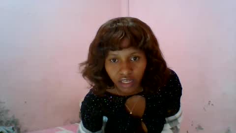 Snapshot of aurelia107 chatting on July 6, 6:54 pm aurelia107 online show from July 6, 6:54 pm