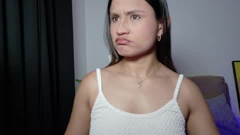 aurora_collins08 online show from May 12, 4:15 pm