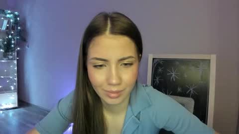 Aurora online show from January 5, 5:27 pm