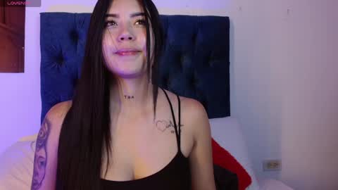 Aurora monroee online show from April 17, 11:46 am