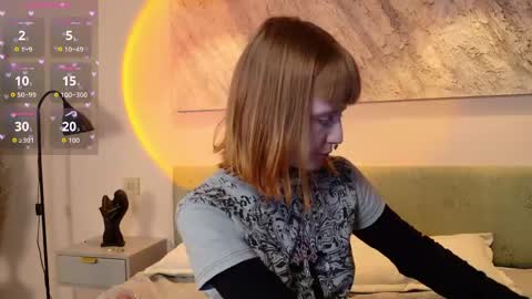 Snapshot of aurora_radiance chatting on April 19, 8:13 am Serena online show from April 19, 8:13 am