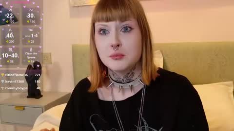 Snapshot of aurora_radiance chatting on April 25, 1:41 pm Serena online show from April 25, 1:41 pm