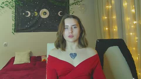 Aurora online show from December 30, 3:35 pm