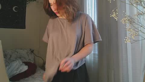 Aurora online show from February 26, 1:21 am