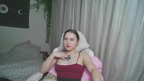 Aurora online show from September 9, 3:11 pm