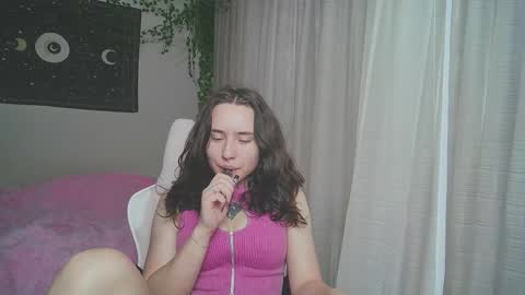 Aurora online show from September 12, 3:50 am