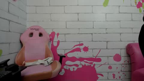 AuroraGracce online show from March 17, 2:38 am