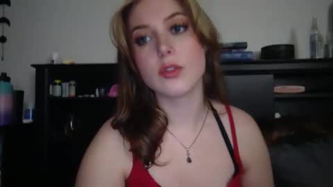 auroralightz1 online show from February 24, 2:09 am