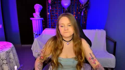 Snapshot of auroranelson chatting on February 18, 5:09 pm Aurora online show from February 18, 5:09 pm