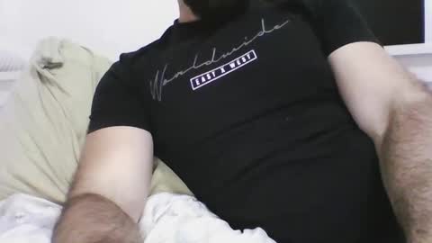 Aussie online show from December 5, 2:44 pm