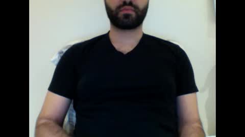 Snapshot of aussie099 chatting on December 2, 10:39 am aussie099 online show from December 2, 10:39 am