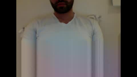 Snapshot of aussie099 chatting on December 5, 10:44 am aussie099 online show from December 5, 10:44 am