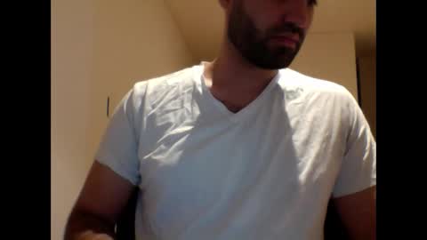 Snapshot of aussie099 chatting on December 20, 10:49 am aussie099 online show from December 20, 10:49 am