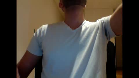 Snapshot of aussie099 chatting on January 5, 9:59 am aussie099 online show from January 5, 9:59 am