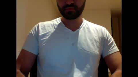 Snapshot of aussie099 chatting on January 8, 10:15 am aussie099 online show from January 8, 10:15 am