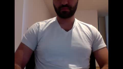 Snapshot of aussie099 chatting on February 22, 4:29 am aussie099 online show from February 22, 4:29 am