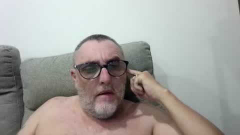 aussie_ozzie online show from July 14, 9:14 am
