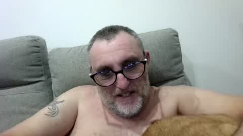 aussie_ozzie online show from July 20, 10:39 am