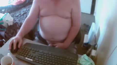 Snapshot of aussiebaker chatting on November 2, 11:07 pm aussiebaker online show from November 2, 11:07 pm