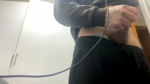 Snapshot of aussiecok6969 chatting on May 13, 7:22 pm aussiecok6969 online show from May 13, 7:22 pm