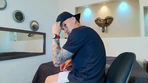 AUSTIN  online show from February 2, 8:46 am