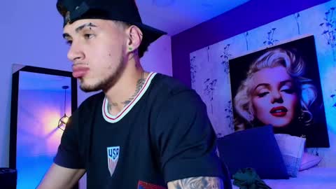 AUSTIN  online show from February 21, 7:56 am