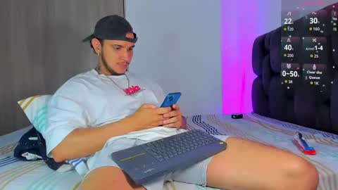 A online show from January 17, 12:59 am