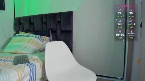 A online show from February 21, 11:28 pm