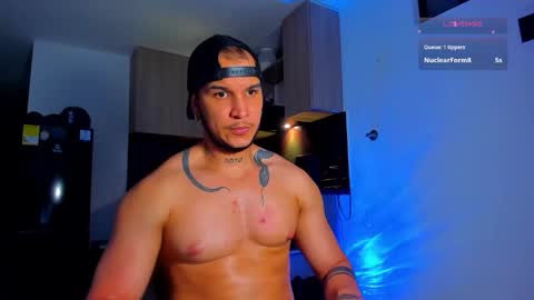 A online show from March 28, 9:47 pm