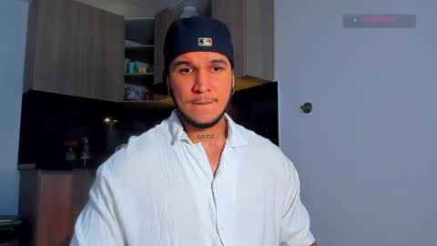 A online show from April 4, 9:23 pm