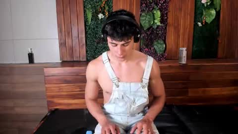 Austin  online show from February 16, 7:10 pm