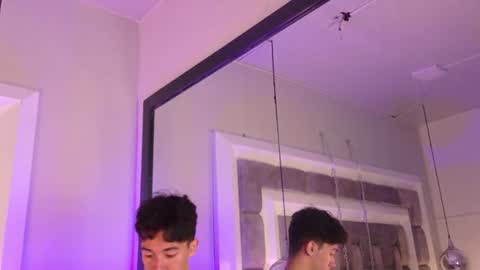 austinreeds_ online show from June 16, 1:14 pm
